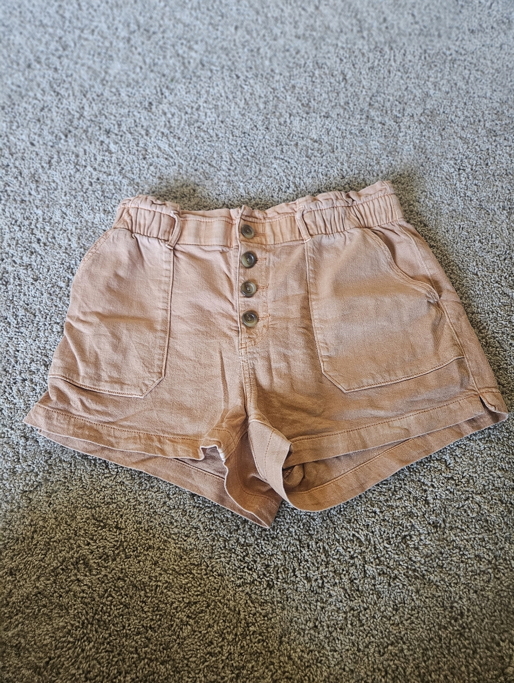 American Eagle High-Waist Button-Front Women’s Mom Shorts